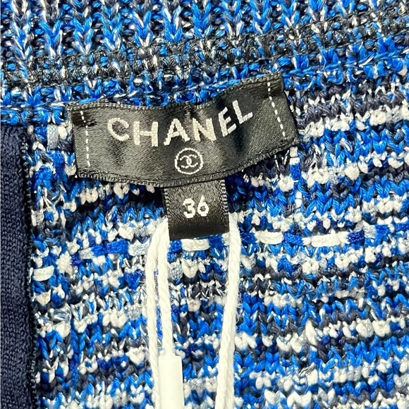 Authentic CHANEL Blue Tweed Mini Skirt - Picture 3 of 4